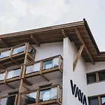 Hotel Vaya