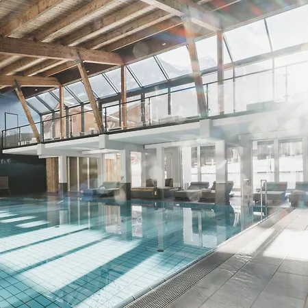 Vaya Pfunds Hotel 4*