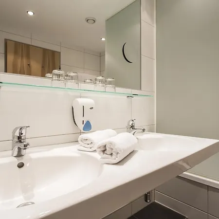 Tyrol Hotel 4*